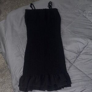 Elegant Black Ruffle Hem Dress